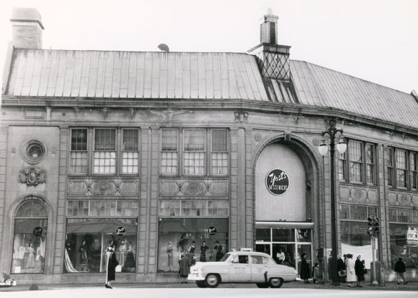 Yost's-Kessenich's, 1954